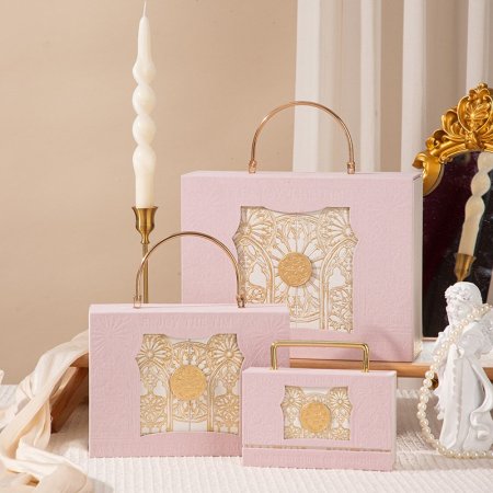 A30-7 صندوق شنتة يد ذهبي وسط